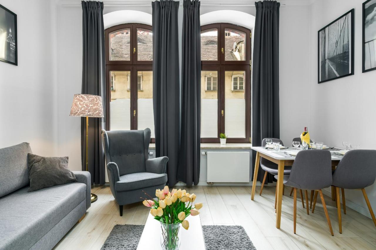 Apartments City Center Saint Wojciech By Renters 波兹南 外观 照片