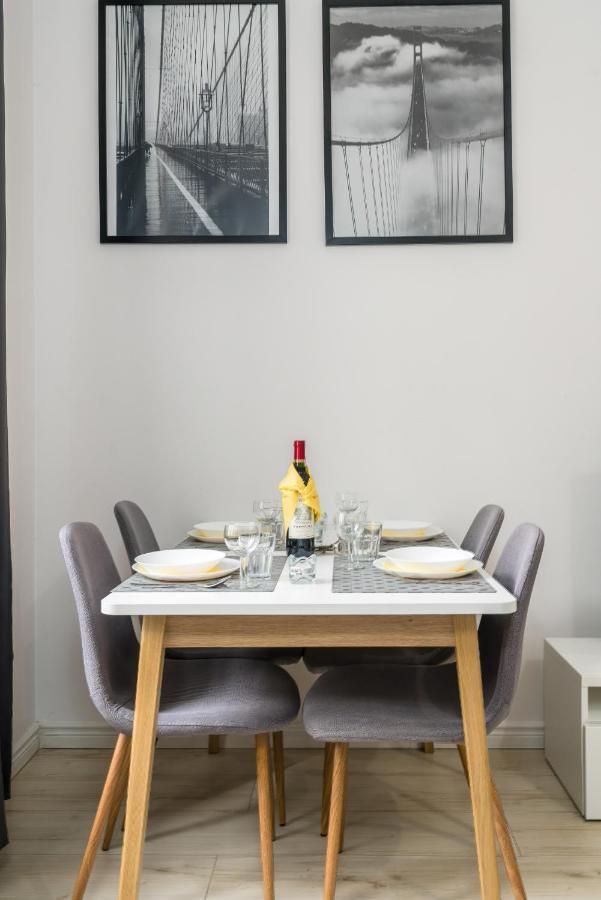 Apartments City Center Saint Wojciech By Renters 波兹南 外观 照片